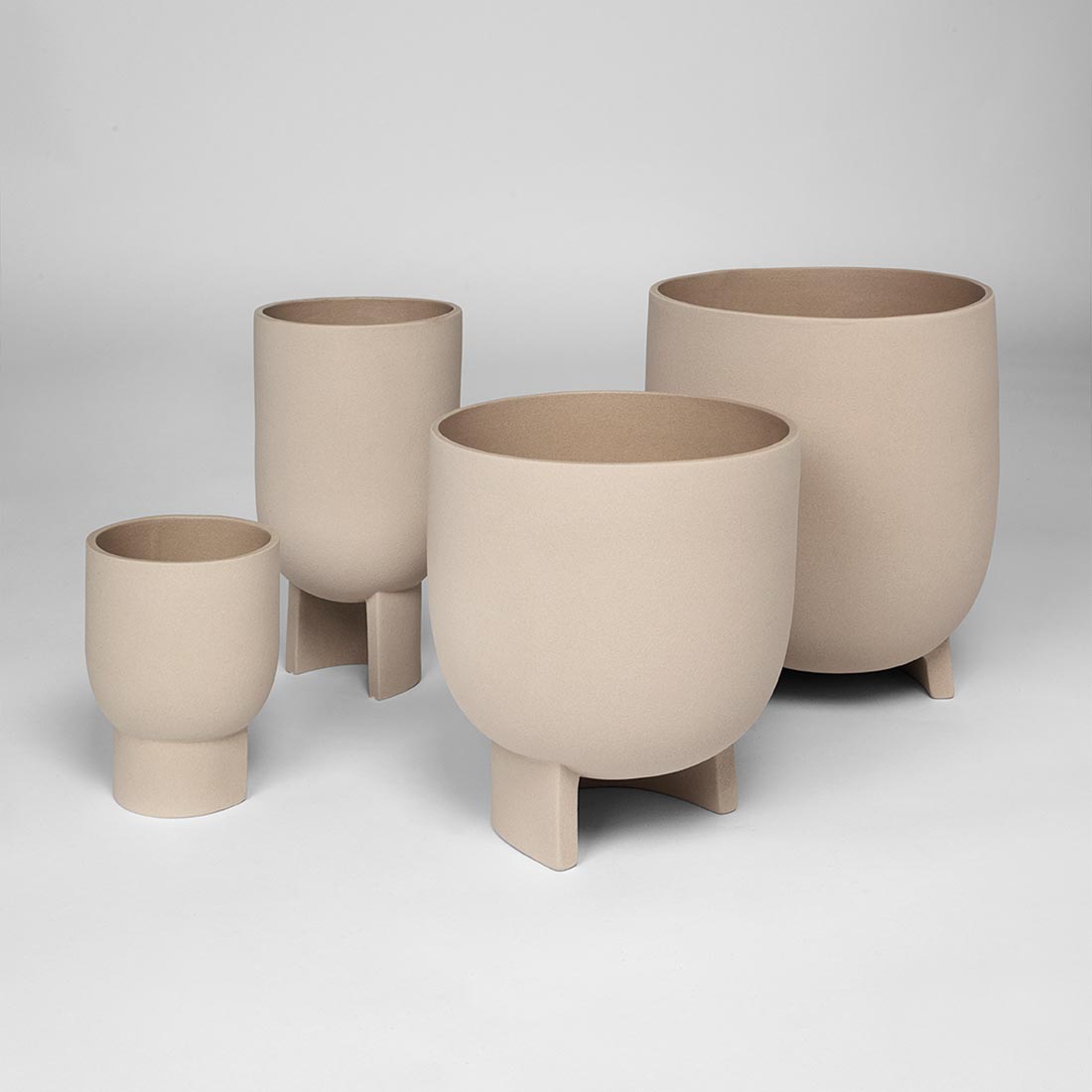 Serene Flowerpot – S