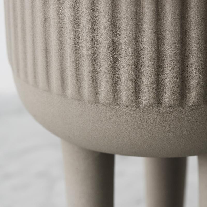 3-benet urtepotte dansk design grå terrakotta kristina dam